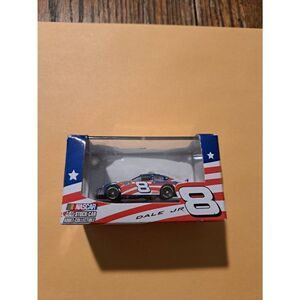 2007 Dale Earnhardt Jr #8 Budweiser Stars  Stripes NASCAR 1:87 Die-Cast Race Car